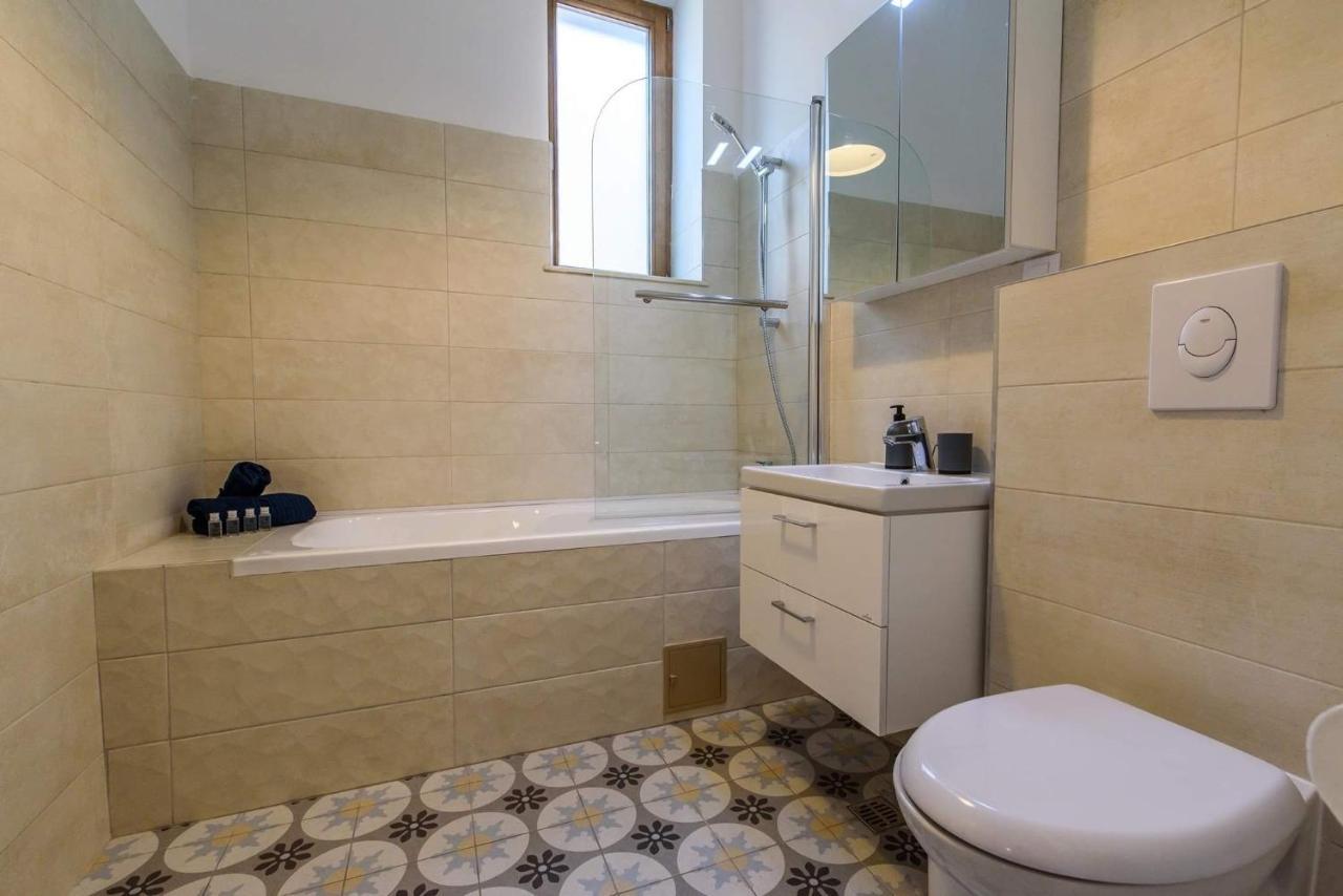 Interbelic Vibe Appartement Cluj-Napoca Buitenkant foto